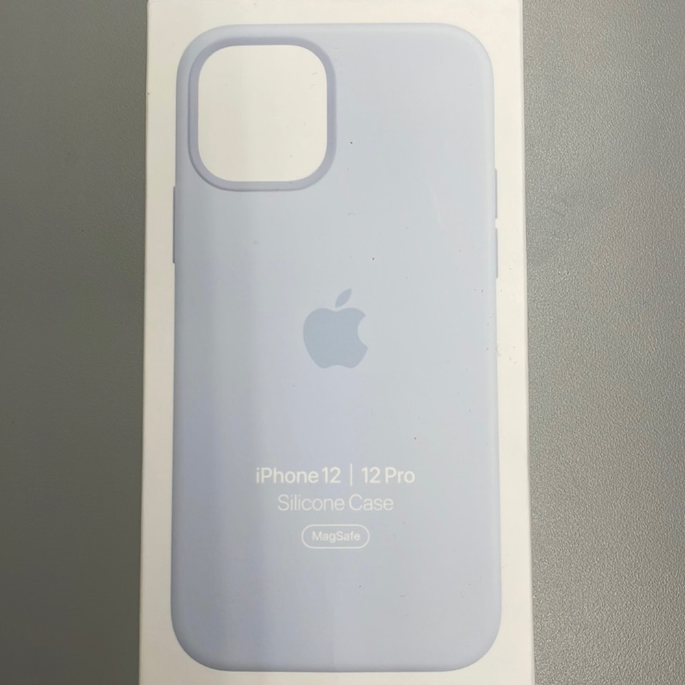 Apple iPhone 12/12 Pro Silicone case